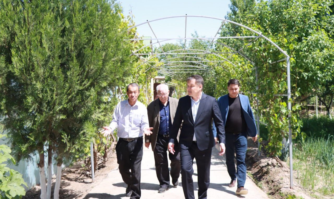 Chairman of the Jokargy Kenes familiarized with the efforts to improve living conditions in the mahallas of Bozatau District