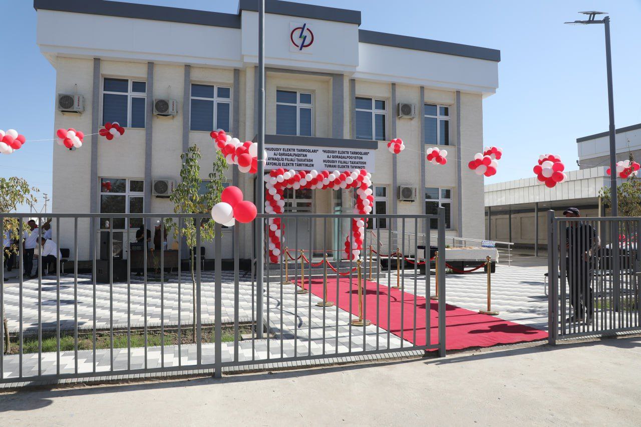 Тақыятас районлық электр тәмийнаты кәрханасының жаңа имараты пайдаланыўға тапсырылды