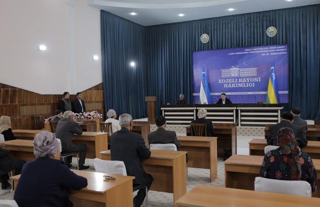 Xojeli rayonında xalıqtıń turmıs jaǵdayın jaqsılaw baǵdarında ámelge asırılıp atırǵan jumıslar úyrenildi