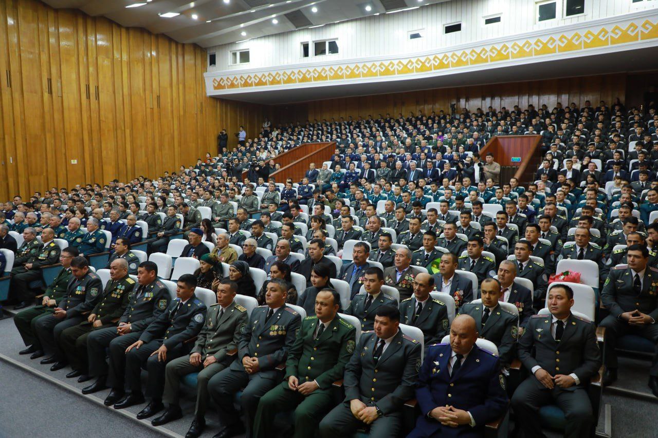 Ўатан қорғаўшылары күни мүнәсибети менен байрам салтанаты болып өтти