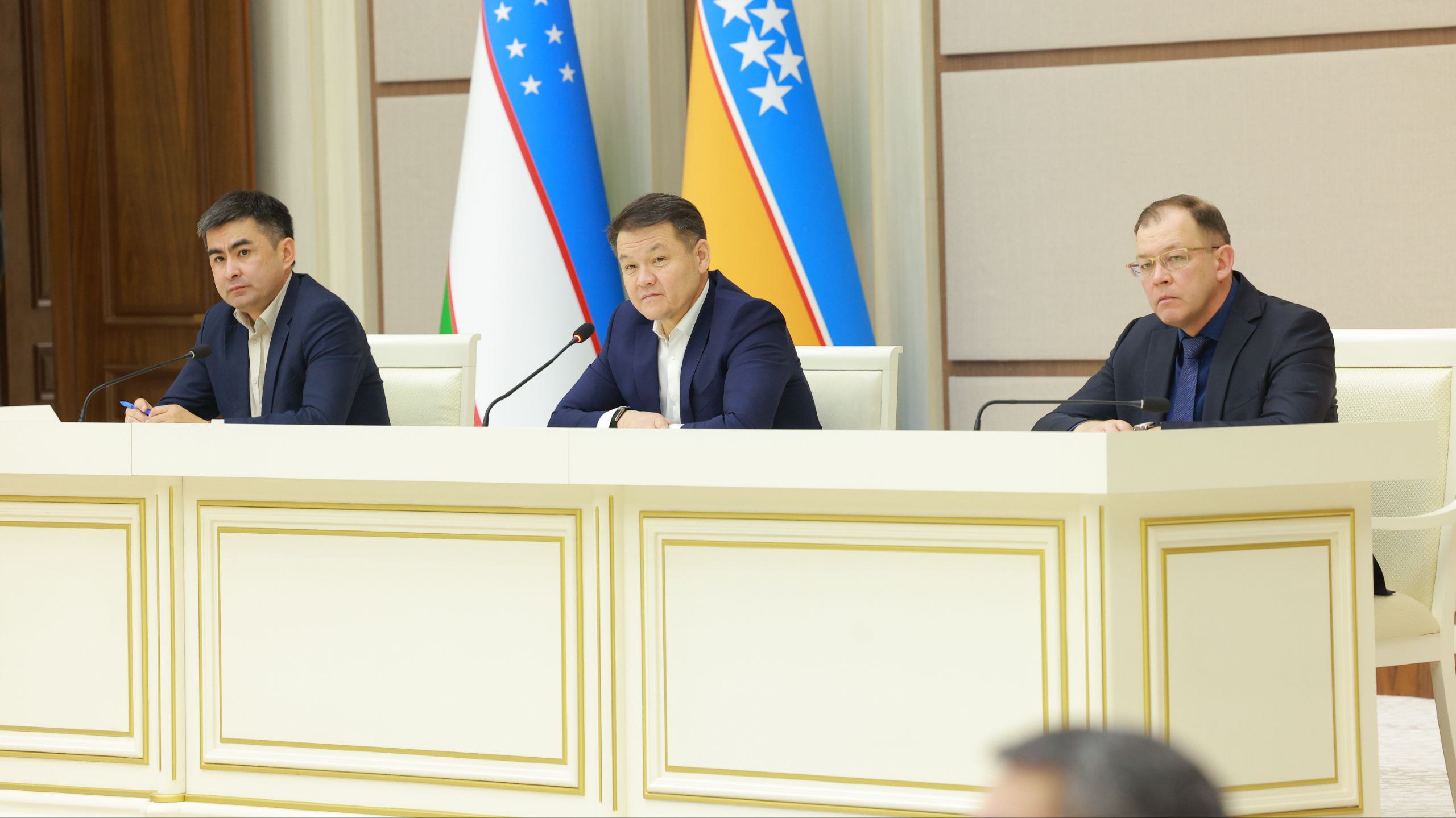 IT tarawındaǵı jaslar menen ushırasıw ótkerildi