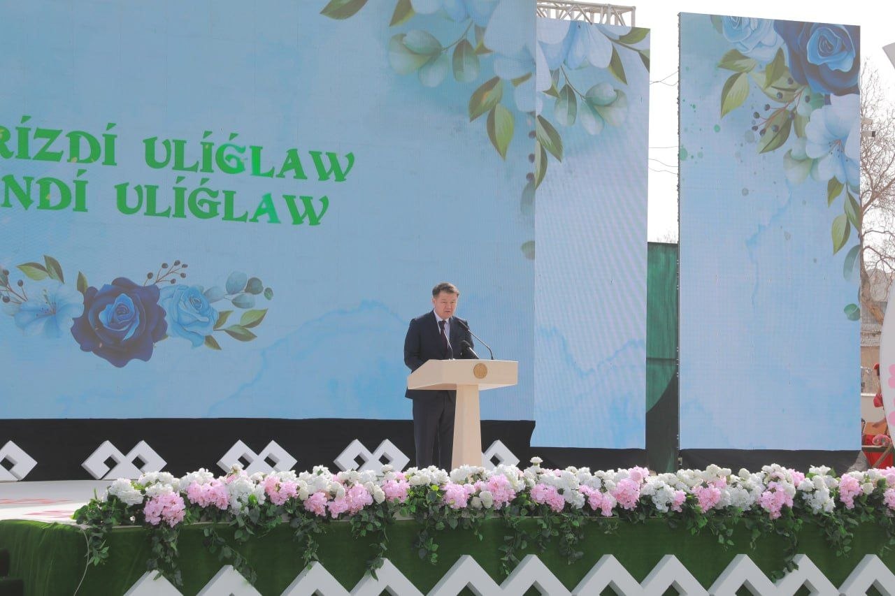 Elimizge jańalanıw, kewillerge miyrim-shápáát hám qádir-qımbat baǵıshlaǵan bayram saltanatı bolıp ótti