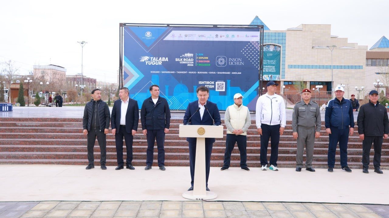 Nókis qalasında ǵalabalıq juwırıw marafonı ótkerildi