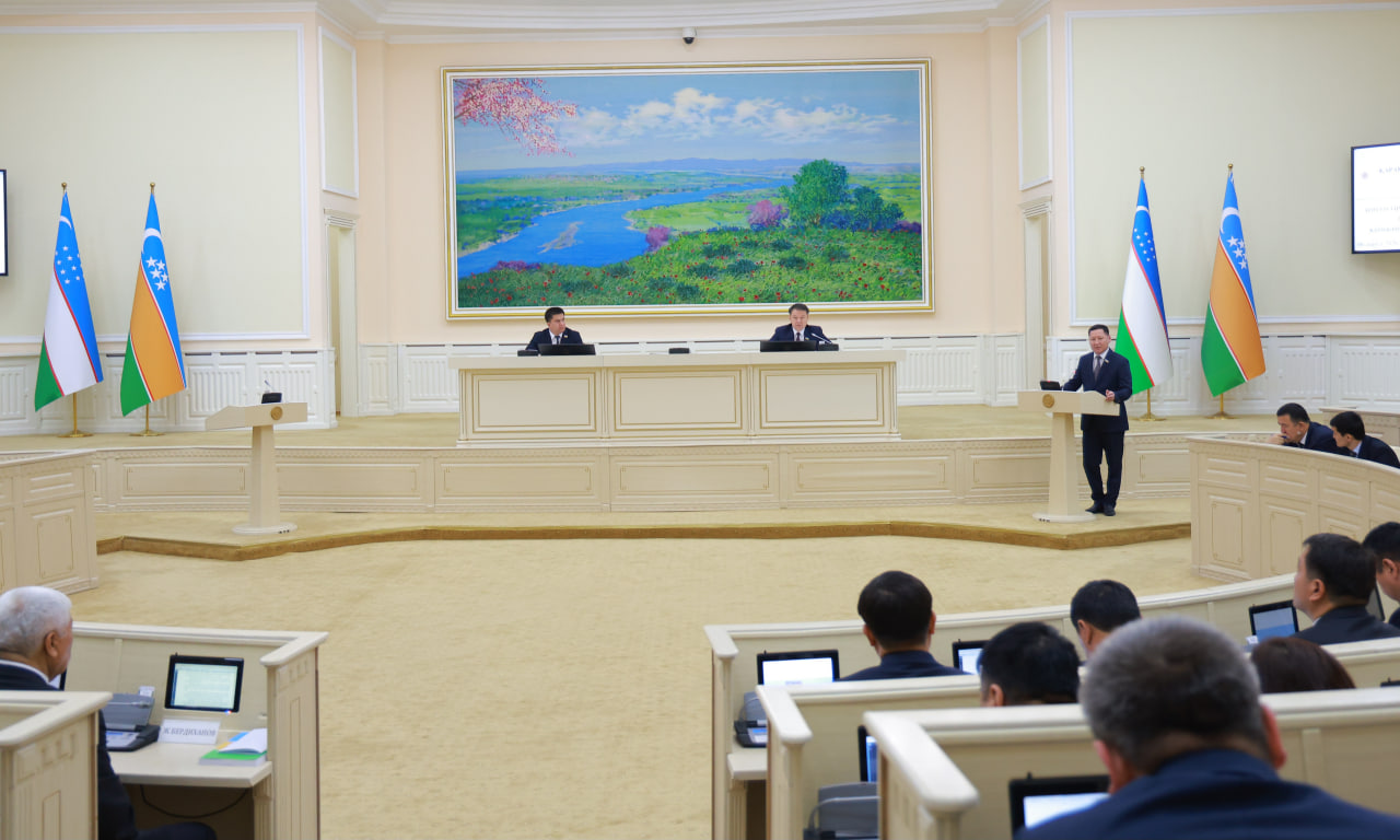 Qaraqalpaqstan Respublikası Joqarǵı Keńesiniń onınshı sessiyası haqqında málimleme