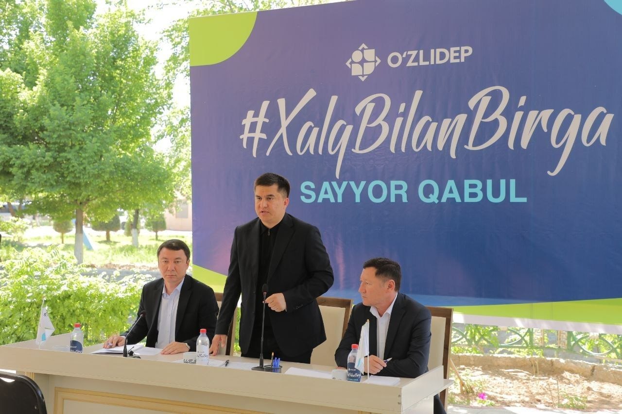 Ellikqala rayonında "Xalıq penen birge" baǵdarlaması sheńberinde kóshpeli qabıllaw ótkerildi