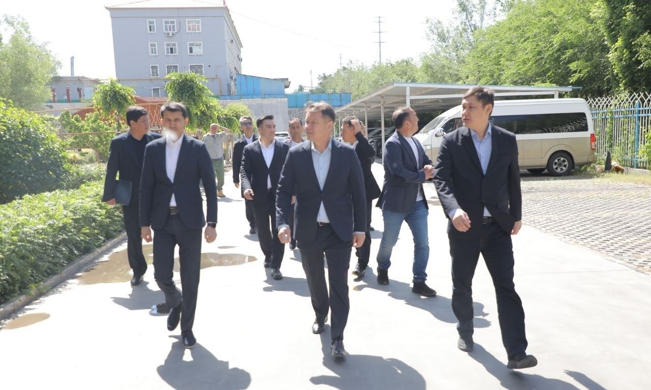 Qıtayǵa sapar sheńberinde áhmietli kelisimlerge erisilmekte