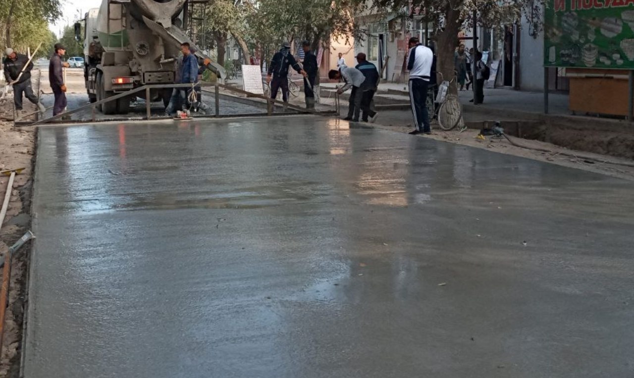 Qaraqalpaqstanda derlik 62 kilometr jergilikli áhmiettegi avtomobil jolları cement-beton qaplamalı jollarǵa aylandırıladı
