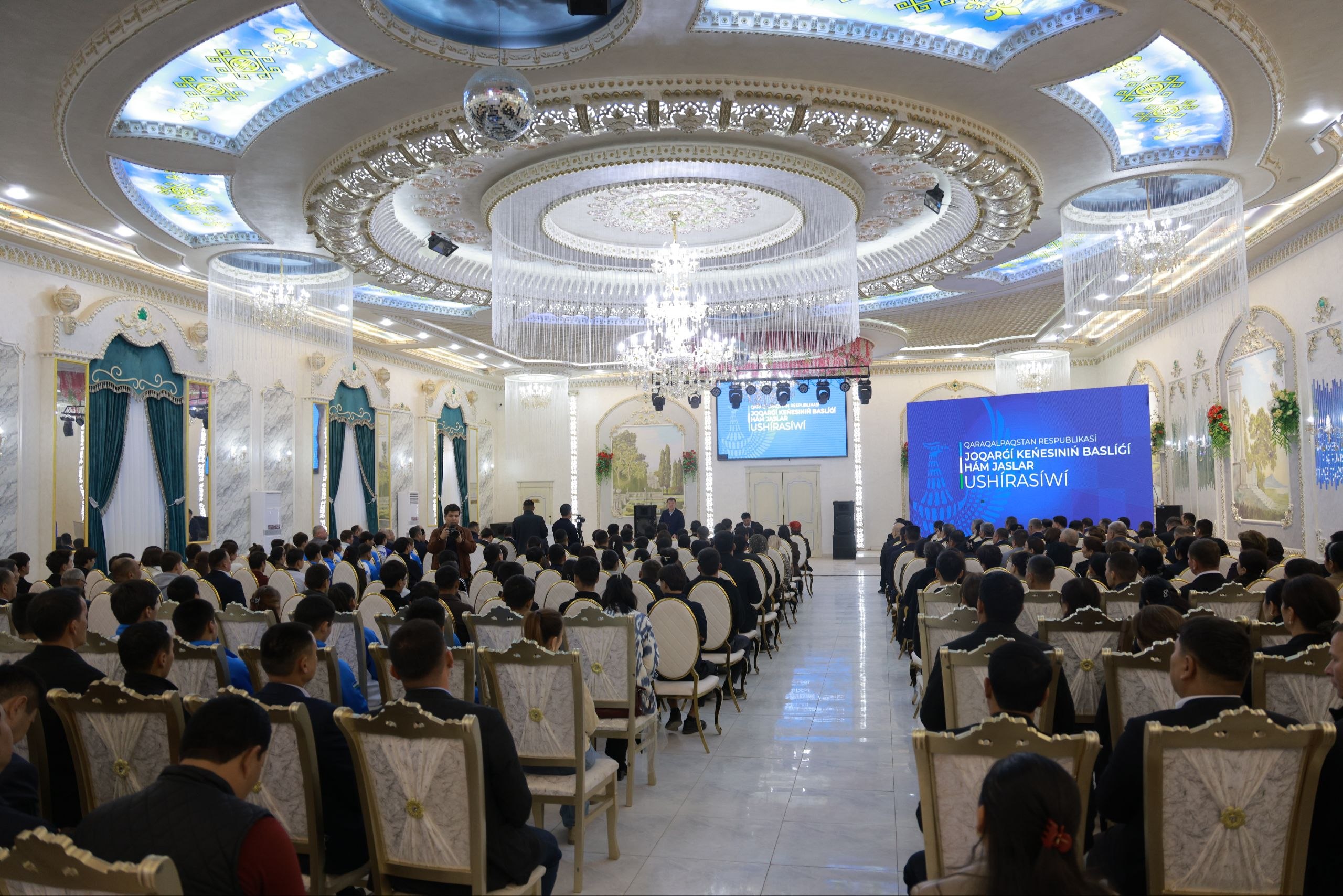 Nukus tumani yoshlari bilan uchrashuv o‘tkazildi