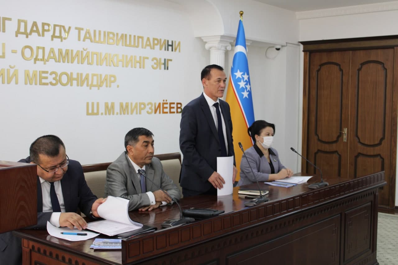 Ижтимоий шериклик бўйича жамоат комиссияси мажлиси ўтказилди