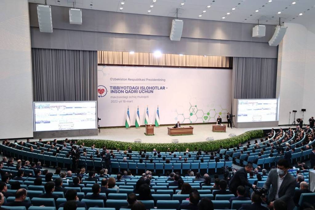 Медициналық жоқары оқыў орынларының студентлерине шыпакер болып ислеўине руқсат бериледи