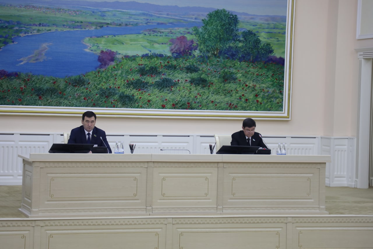 Қарақалпақстан Республикасы Жоқарғы Кеңесиниң  отызыншы сессиясы ҳаққында мәлимлеме