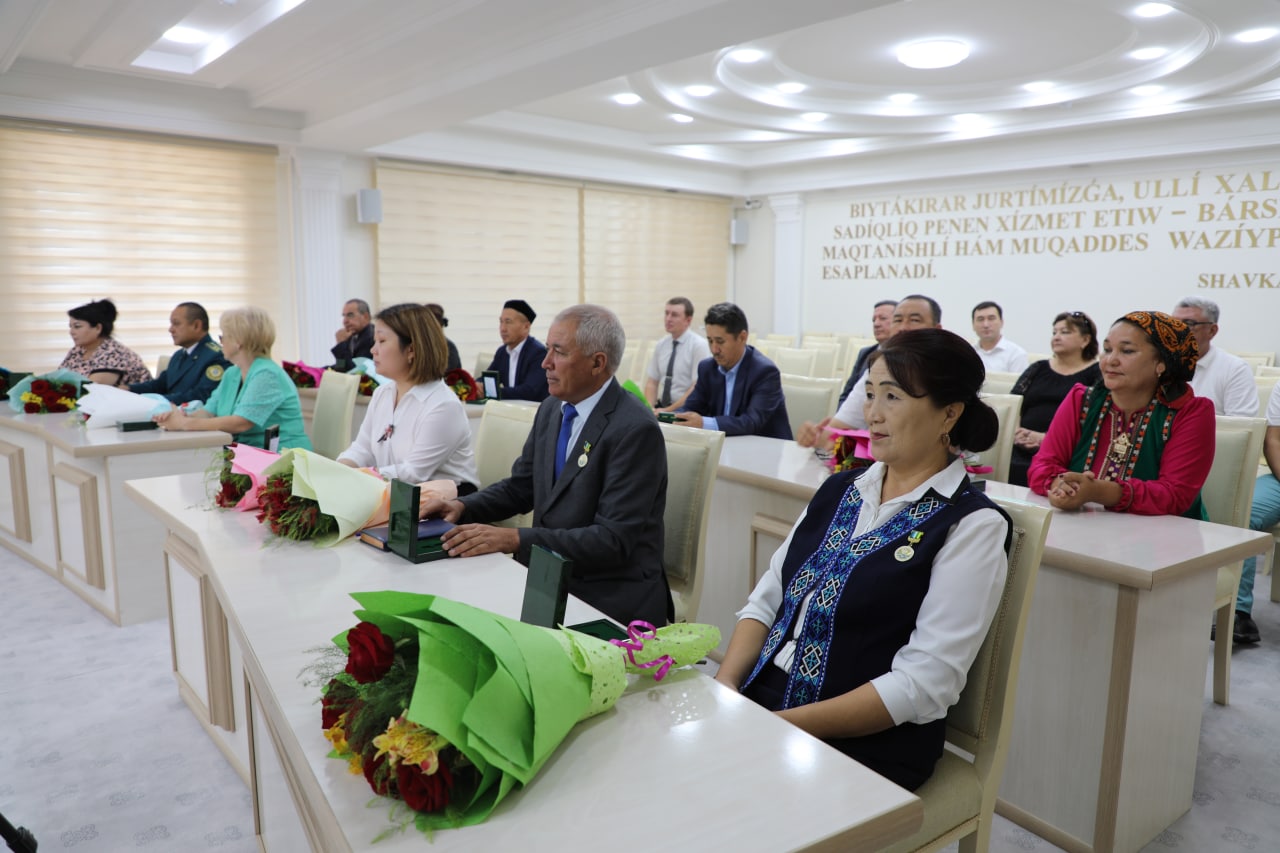 «Халықлар дослығы» көкирек белгилери тапсырылды