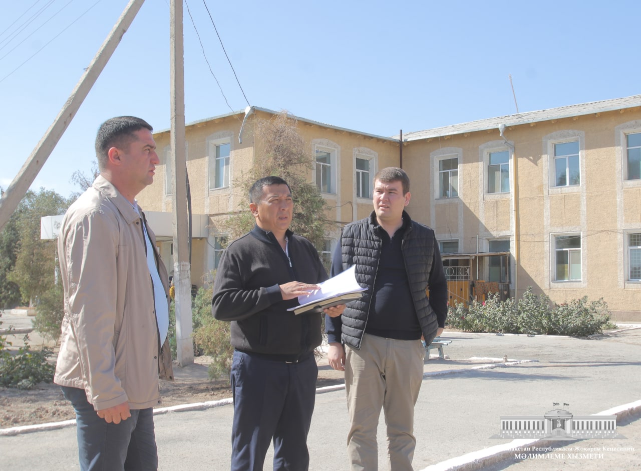 Qaraqalpaqstan Respublikası Joqarǵı Keńesiniń Baslıǵı tárepinen Tórtkúl rayonında ótkerilgen májiliste berilgen tapsırmalardıń orınlanıwı úyrenilmekte