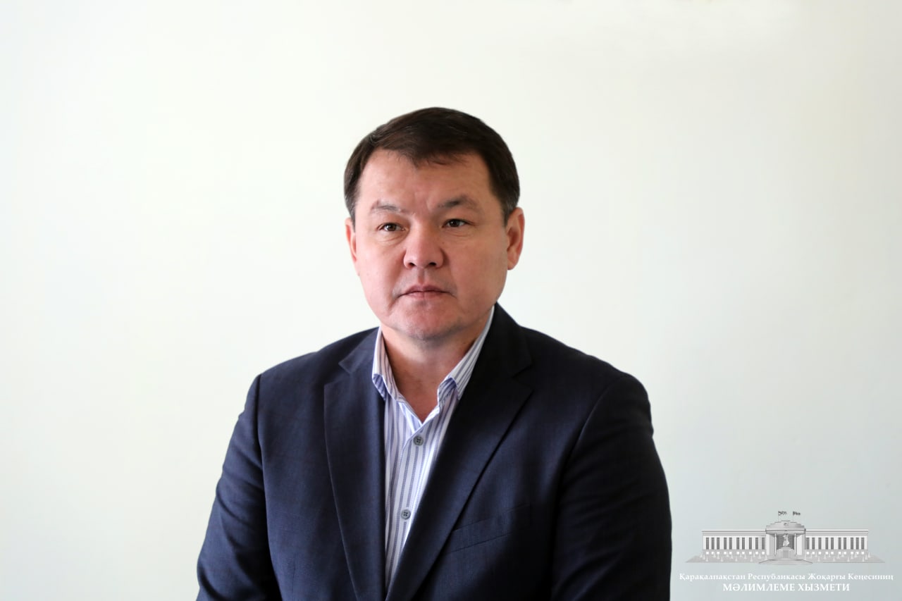Qaraqalpaqstan Respublikası Joqarǵı Keńesiniń Baslıǵı respublikamızdıń eń shetki aymaqlarınıń biri bolǵan Qostruba awılı turǵınları menen ushırastı