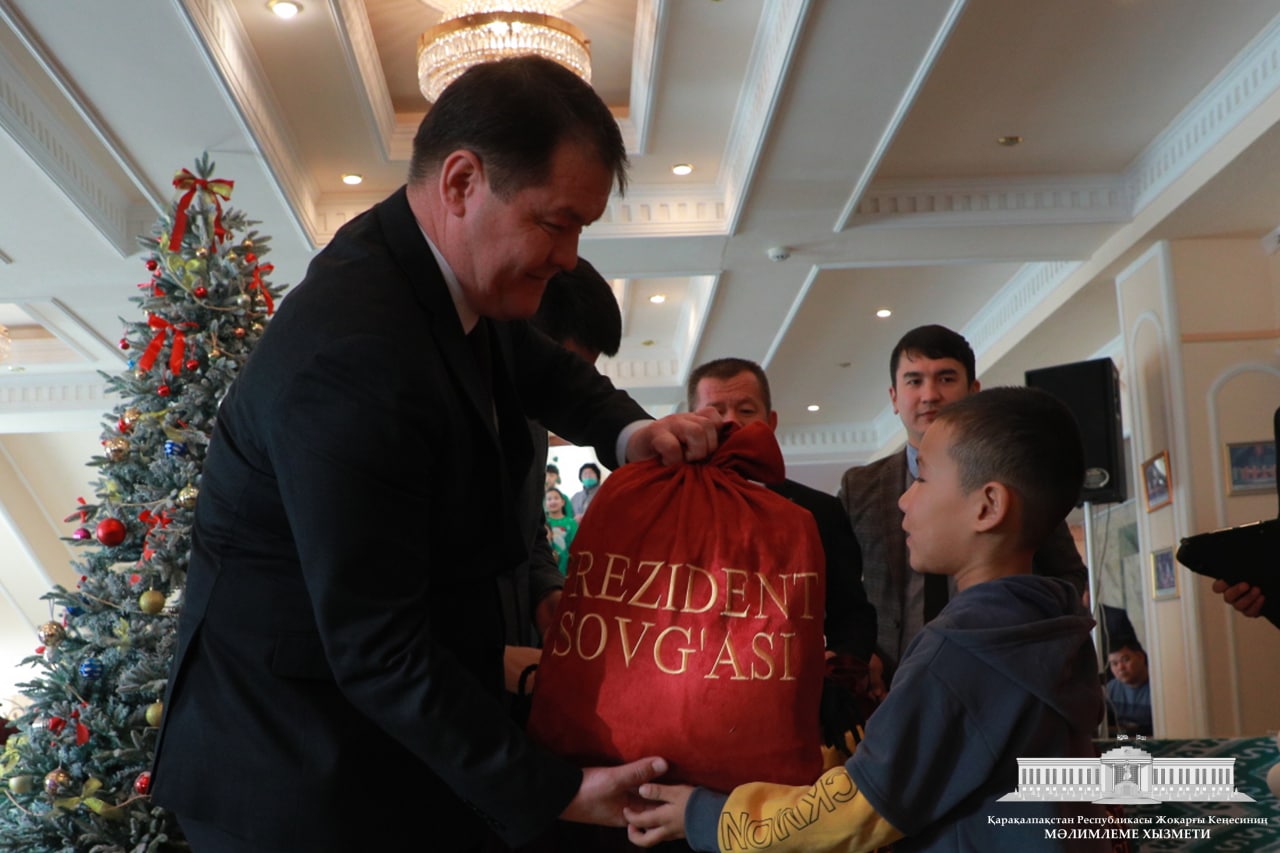 BALALARǴA PREZIDENT SAWǴASÍ TAPSÍRÍLDÍ