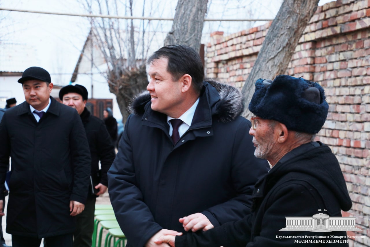 Hár bir insan mehir hám itibarǵa ılayıq