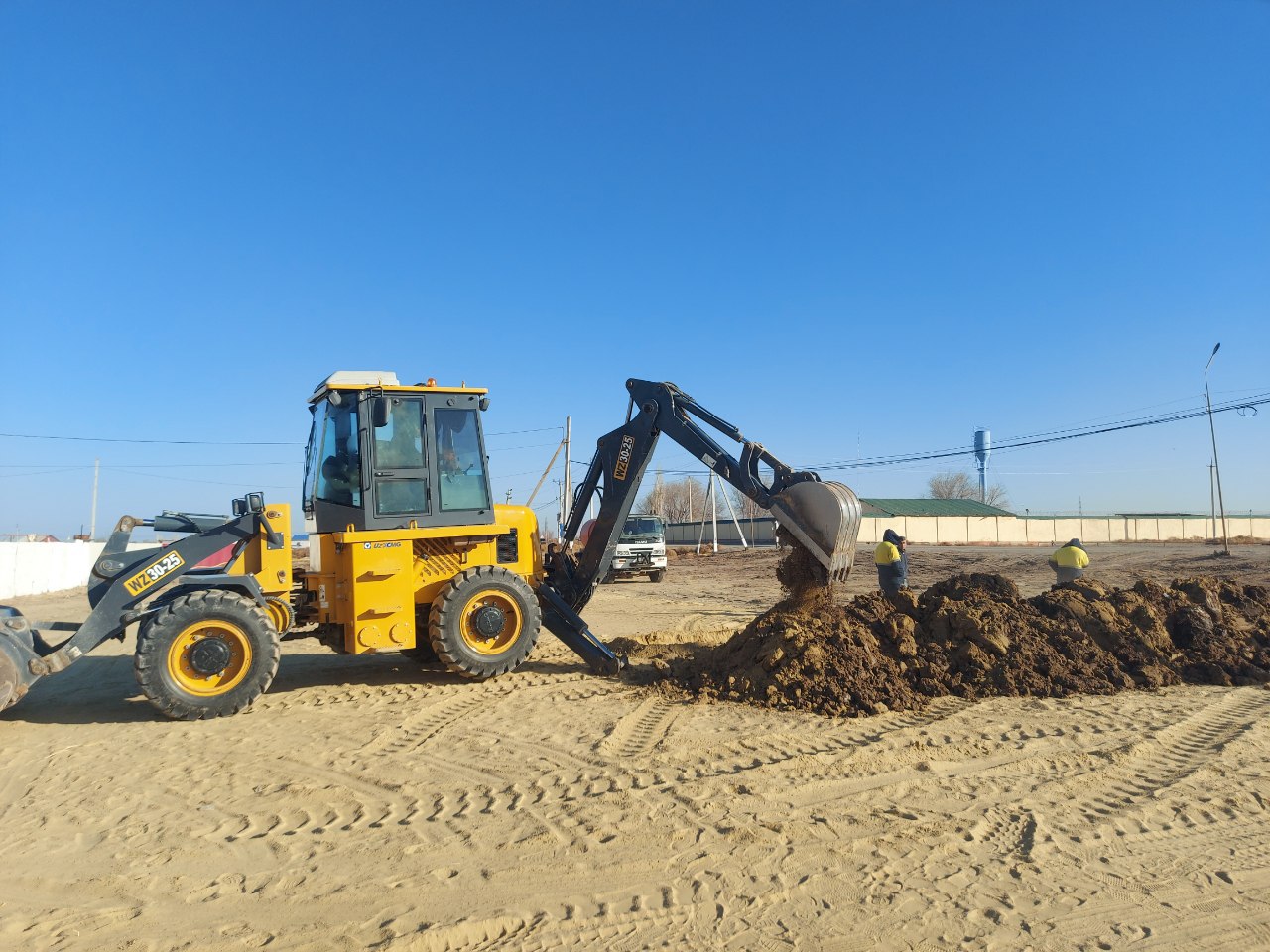 Taqıyatas rayonında keń kólemli qurılıs-ońlaw xám abadanlastırıw jumısları dawam etpekte