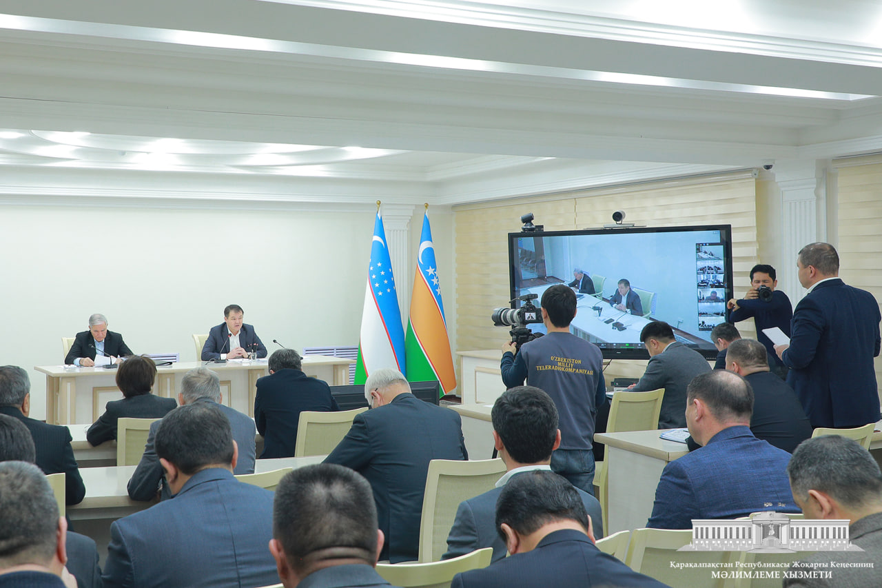 Joqarǵı Keńes Baslıǵı sociallıq tarawda ámelge asırılıp atırǵan ilajlar hám sheshimin kútip turǵan mashqalalarǵa arnalǵan videoselektor májilisin ótkerdi