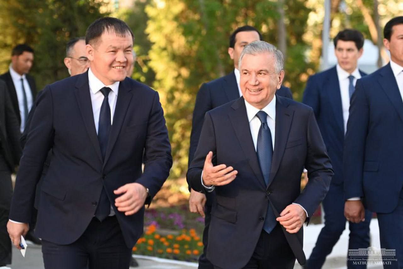 Prezident Nukusdagi texnoparkni ko'zdan kechirdi