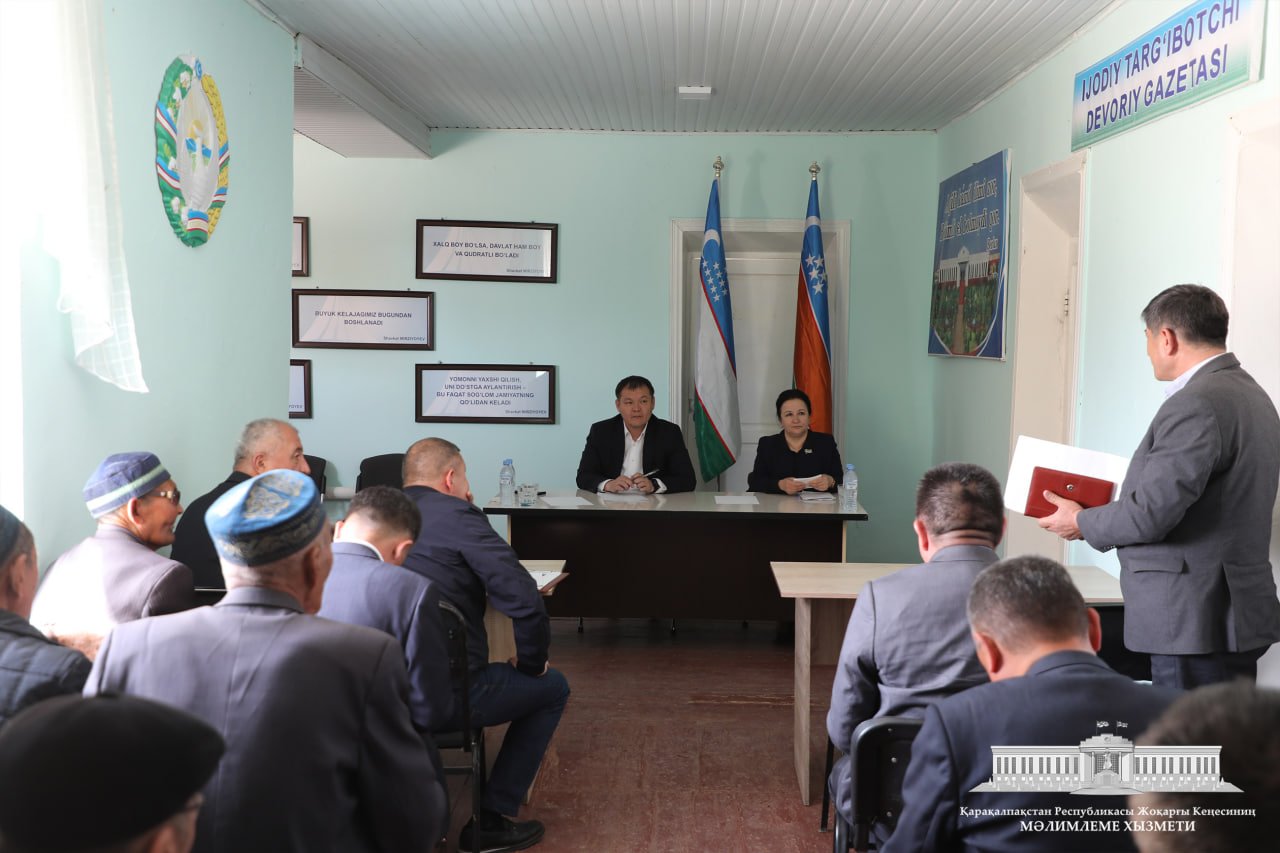 Qaraqalpaqstan Respublikası Joqarǵı Keńesiniń Baslıǵı respublikamızdıń eń shetki aymaqları bolǵan Shuqırqaq awılı turǵınları menen ushırastı