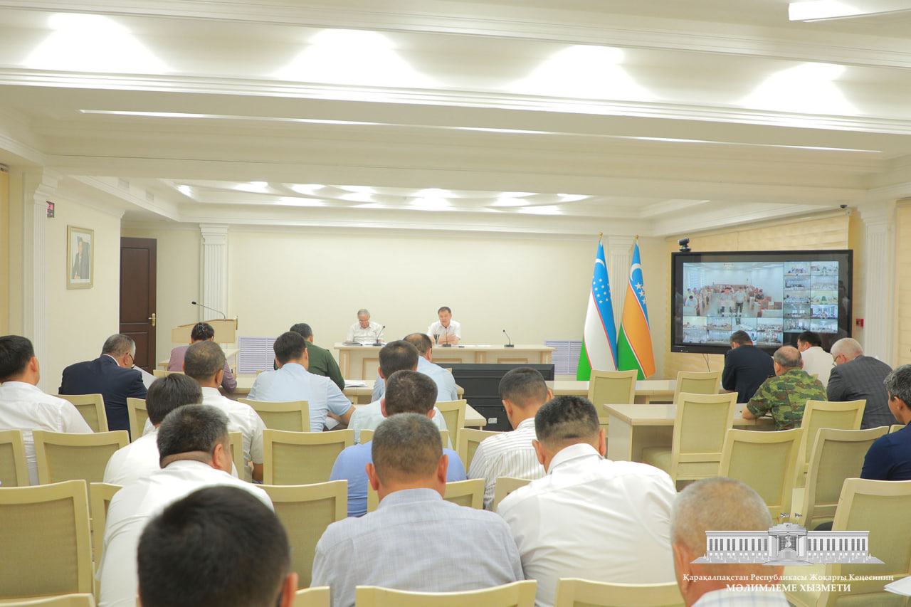 Joqarǵı Keńes Baslıǵı múrájatlar menen islesiw hám basqarıw uyımlarınıń málimleme xızmeti jumıslarına arnalǵan videoselektor májilisin ótkerdi