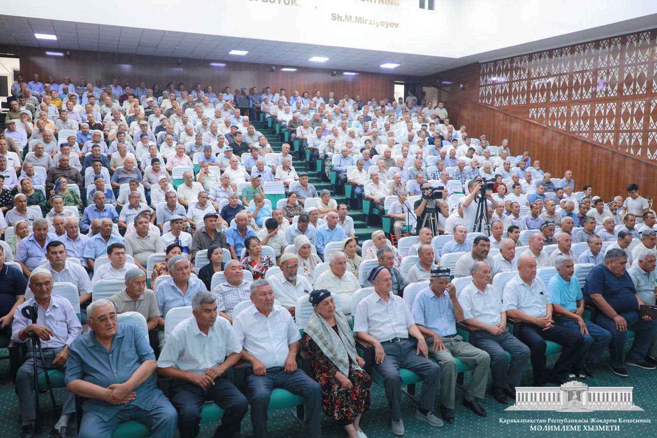 Kóshe biyleri aymaqlardaǵı áhmiyetli máselelerdi kóterdi