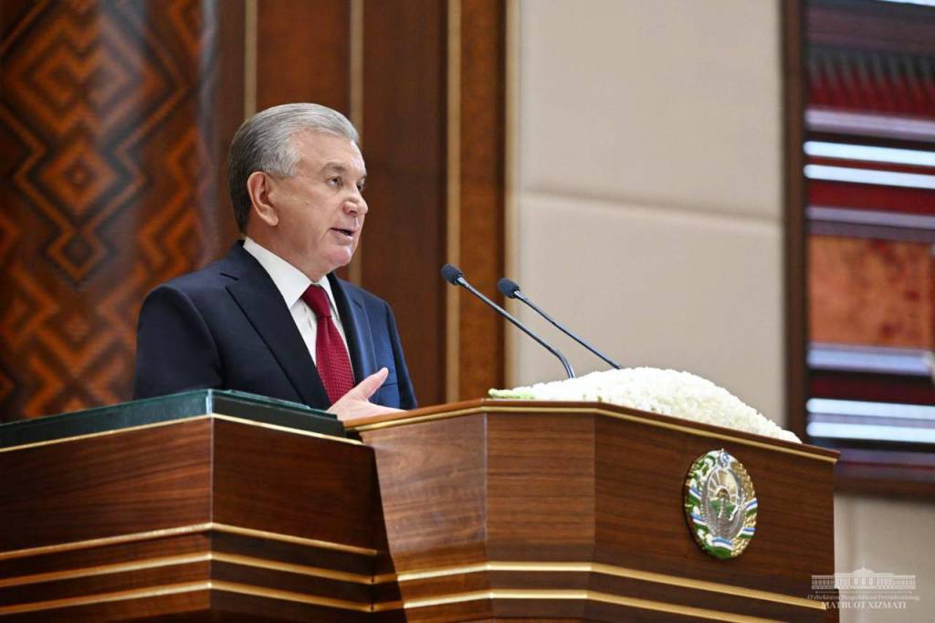 Ózbekstan Respublikasınıń saylanǵan Prezidenti óz lawazımına kiristi