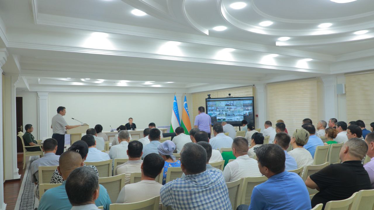 Joqarǵı Keńes Baslıǵı sociallıq taraw obektlerine xızmet kórsetiwshi támiynatshı kárxanalar wákilleri menen ushırastı