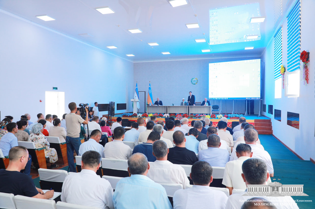 «Qaraózek» awıl puqaralar jıyını abat mánzillerdiń birine aylanbaqta