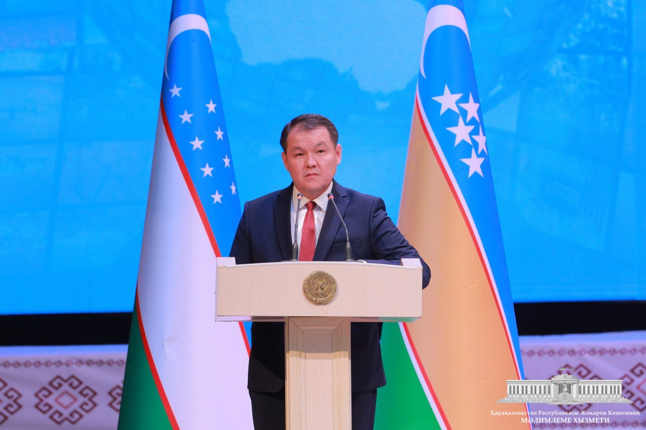 «Muǵallimler hám ustazlar kúni» múnásibeti menen bayram saltanatı bolıp ótti