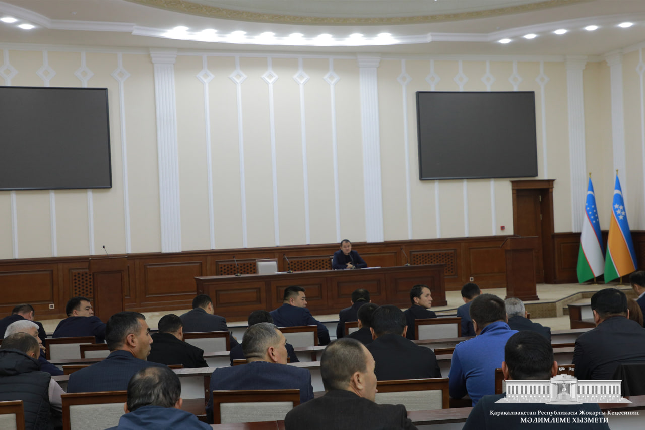 Joqarǵı Keńes Baslıǵı isbilermenler menen ushırasıp, mashqalaların tıńladı