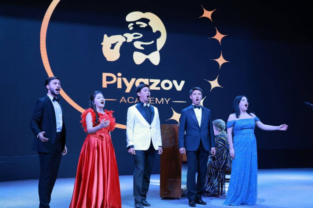 Birinshi professional vokal mektebi – «Piyazov akademiyası»nda italiyalı operashılar da sabaq beredi