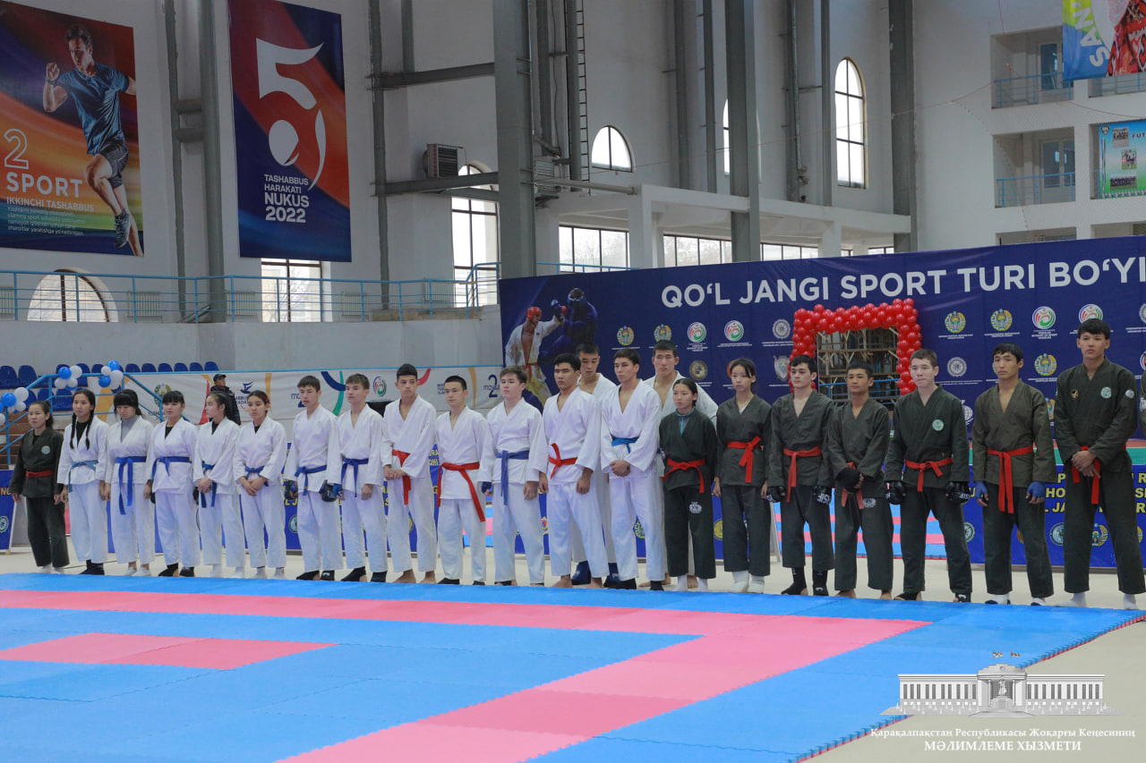 Qol urısı boyınsha shólkemlestirilgen “Joqarǵı Keńes Baslıǵı Kubogı” jarıslarınıń ashılıw saltanatı ótkerildi