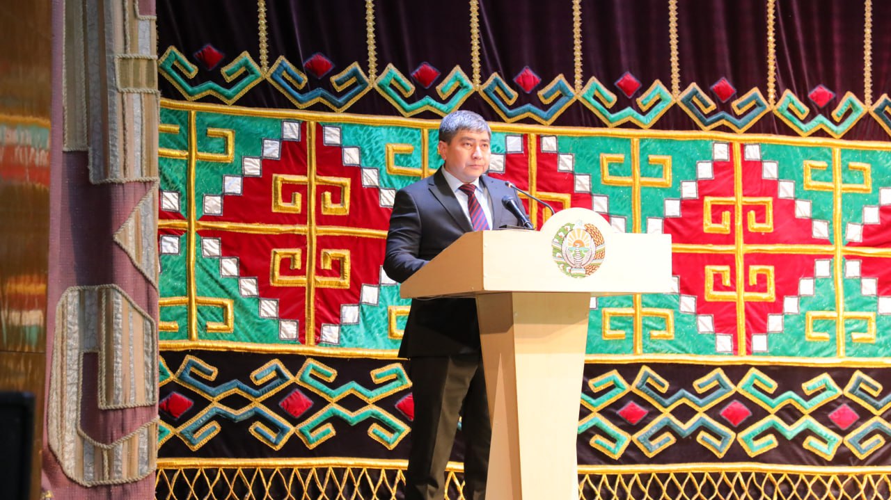 Ҳаял-қызлар – бахытлы турмысымыздың жаратыўшылары