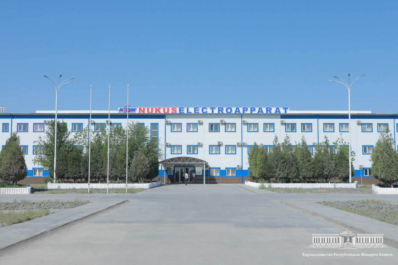 Өзбекстан бойынша қуяш панеллерин ислеп шығарыў биринши болып Қарақалпақстанда жолға қойылмақта