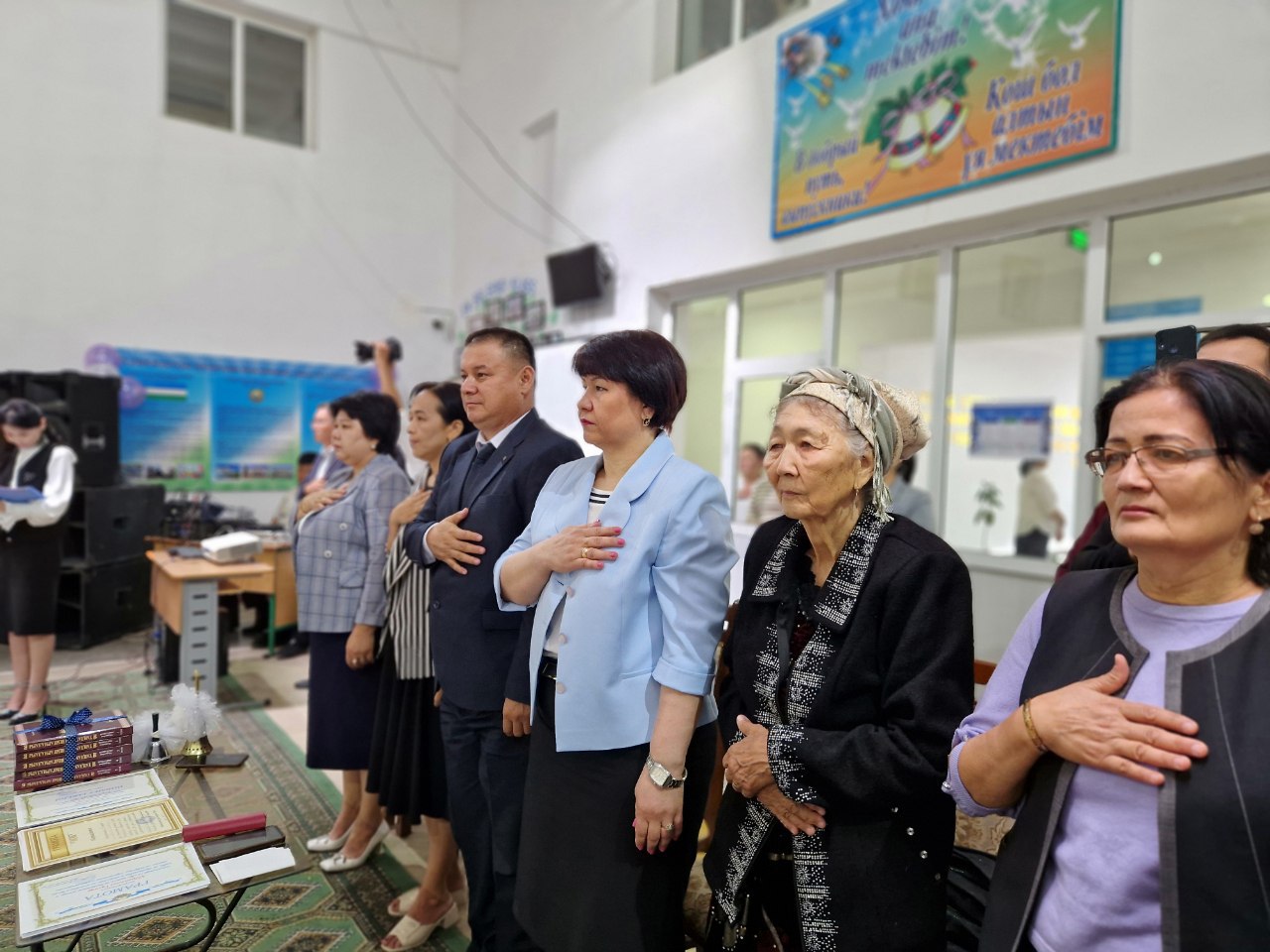 Жоқарғы Кеңестиң Комитет баслығы соңғы қоңыраў илажында қатнасты