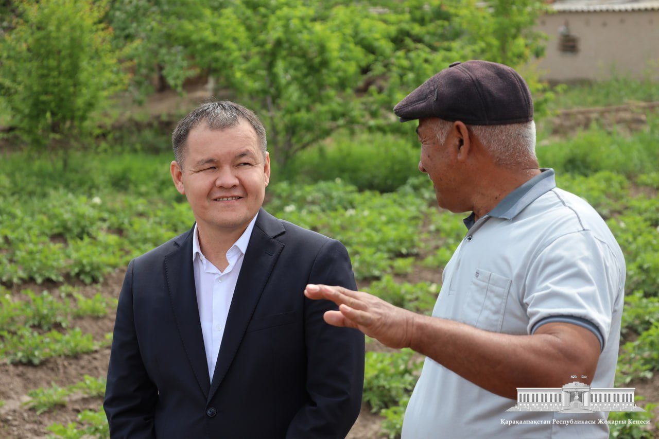 Жоқарғы Кеңес Баслығы Қанлыкөл районындағы «Бескөпир» аўылы пуқаралары менен жақыннан пикирлести