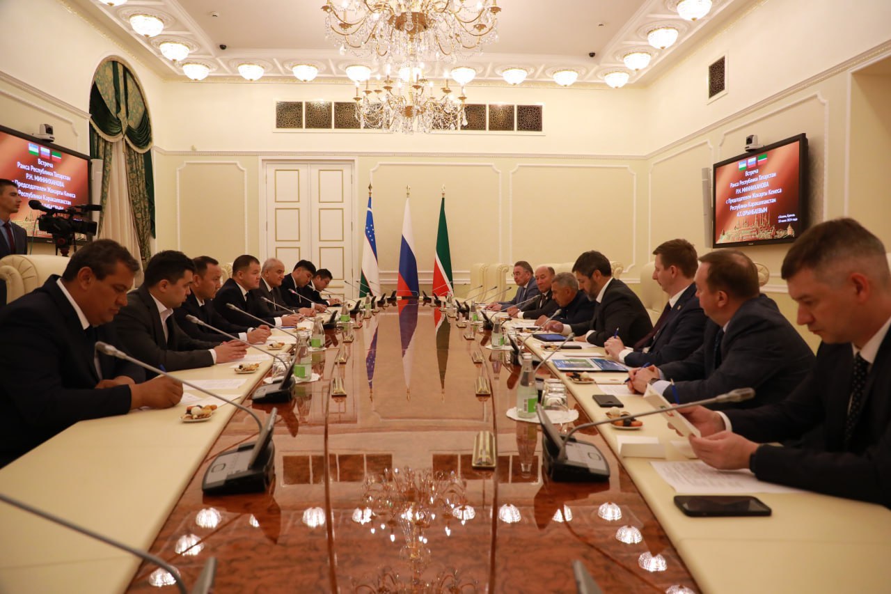 Жоқарғы Кеңес Баслығы ҳәм Татарстан басшысы арасында сөйлесиўлер алып барылды