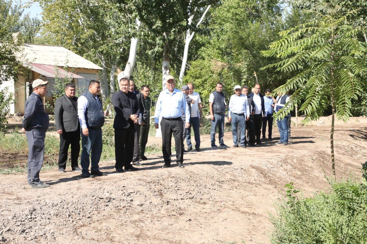 Жоқарғы Кеңес Баслығы Қоңырат районындағы социаллық обьектлер ҳәм абаданластырыў жумыслары менен танысты