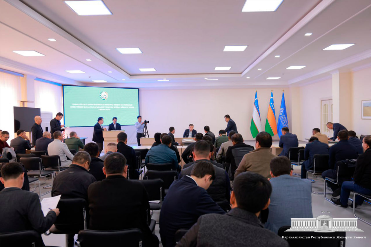 Jo‘qorg'i Kenges Raisi Taxiatosh, Xo‘jayli, Amudaryo va Nukus tumanlaridagi tadbirkorlar bilan uchrashdi