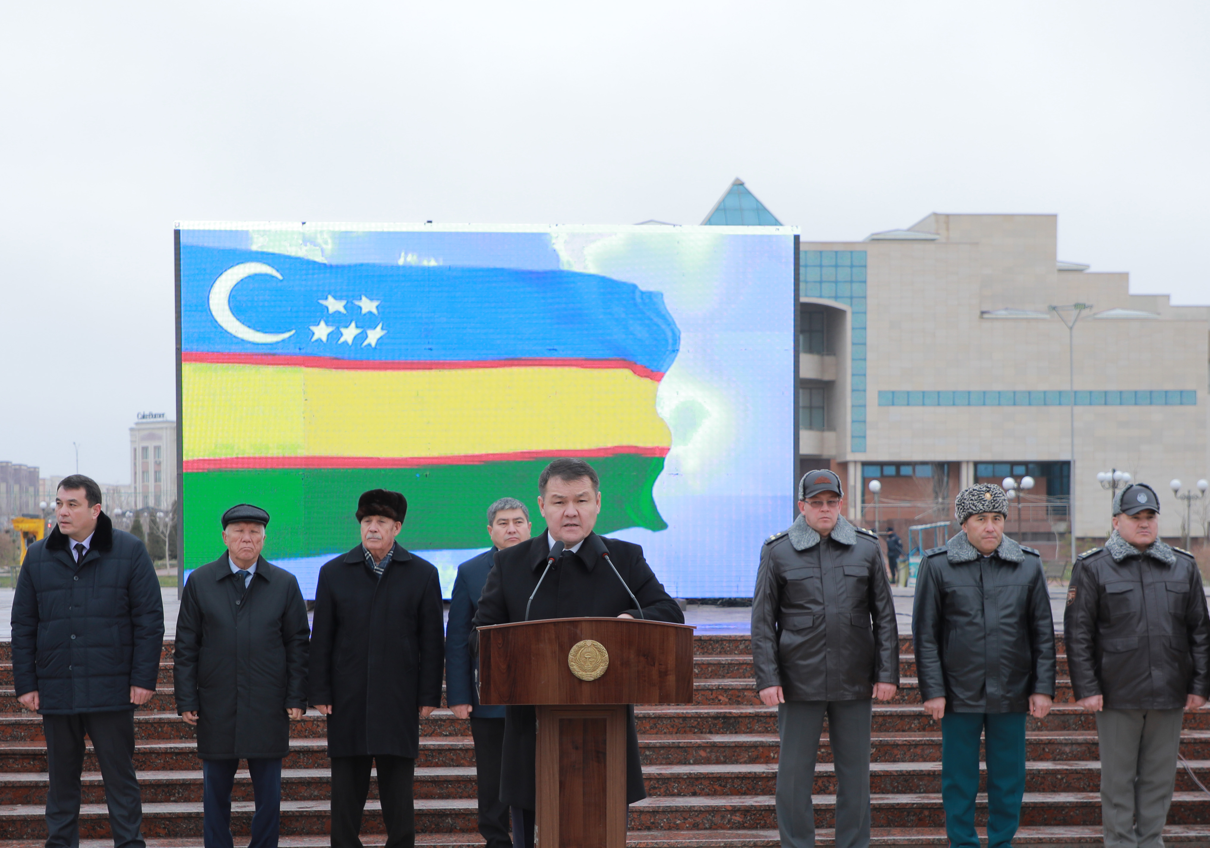 «Qaraqalpaqstan Respublikasınıń mámleketlik bayraǵı haqqında»ǵı Nızamı qabıl etilgen kún múnásibeti menen bayram ilajı bolıp ótti