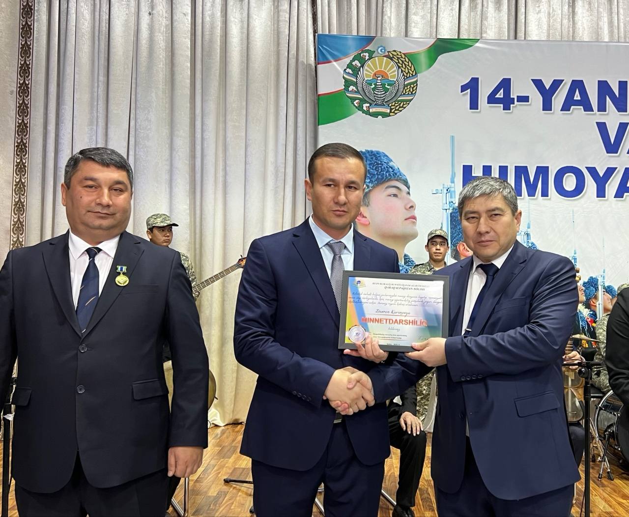 «Жаңа Өзбекстан армиясы - мәмлекеттиң таянышы, халқымыз мақтанышы» сүрени астында байрам иләжы болып өтти